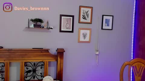 Snapshot of davies_brown chatting on February 10, 10:30 pm Davies brown schedule 12pm to 5pm col time online show from February 10, 10:30 pm