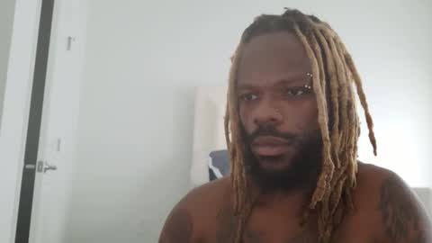 davinci_strokes online show from February 14, 6:36 pm