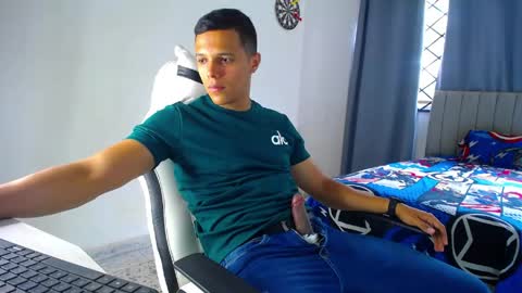 David Angel online show from April 26, 6:27 pm