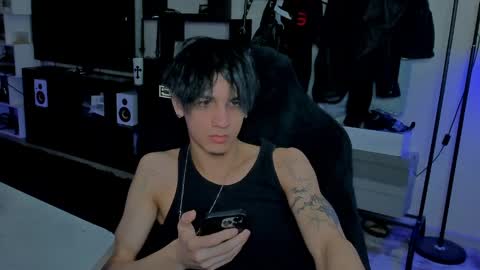 davis online show from April 27, 2:13 pm