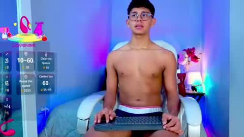 dawn_16 online show from June 15, 8:23 pm