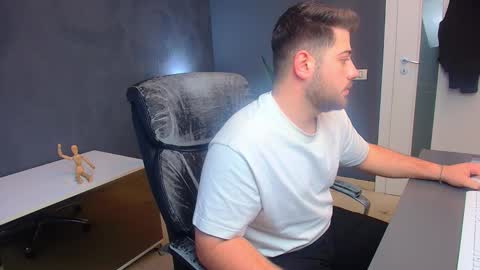 DaxGreer online show from March 28, 5:29 am