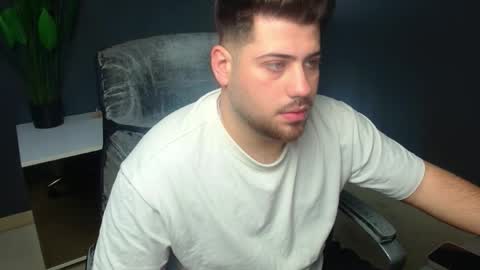 DaxGreer online show from April 4, 4:20 am