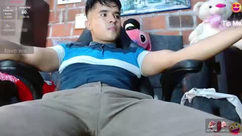 dayro_dduran online show from June 9, 9:49 pm