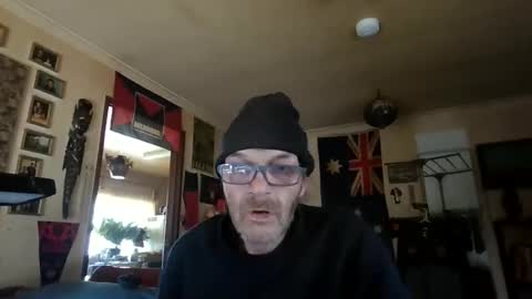 Dazza online show from February 12, 5:57 am