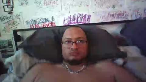 dbeamon92 online show from April 18, 7:07 pm