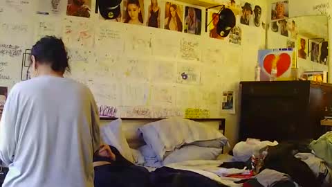 dbeamon92 online show from February 5, 6:15 pm