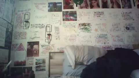 dbeamon92 online show from April 11, 1:03 pm