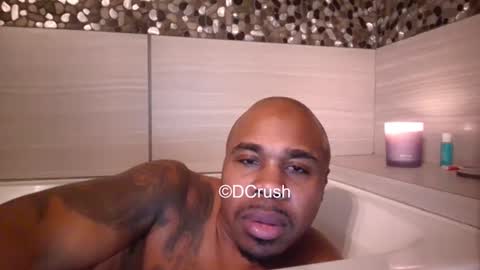 DCrush online show from January 8, 5:05 am