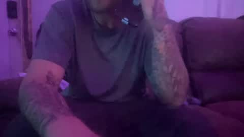 dcwells1992 online show from October 28, 10:07 am