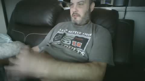 Snapshot of ddboobman chatting on February 18, 9:09 pm want girl to play with me online show from February 18, 9:09 pm