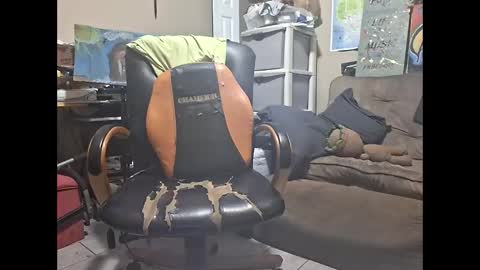 deadbirdink8o8 online show from April 12, 8:49 am