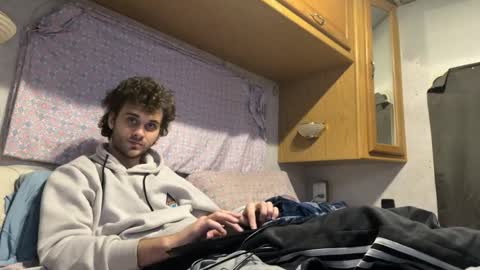 deafguyproud69 online show from March 17, 3:31 am