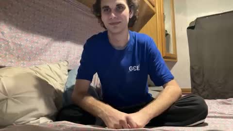 deafguyproud69 online show from March 18, 3:42 am