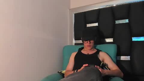 deamon_black online show from April 30, 4:41 am