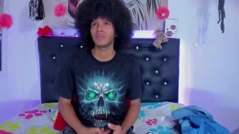 Snapshot of deamon_devil chatting on October 14, 6:31 am deamon_devil online show from October 14, 6:31 am