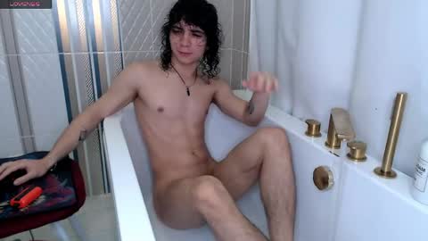 dean_raven online show from May 4, 2:02 am