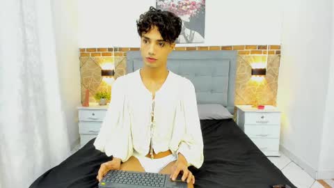 dean_scott online show from December 18, 11:34 am