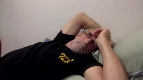 deanofflove221000 online show from December 14, 1:45 am