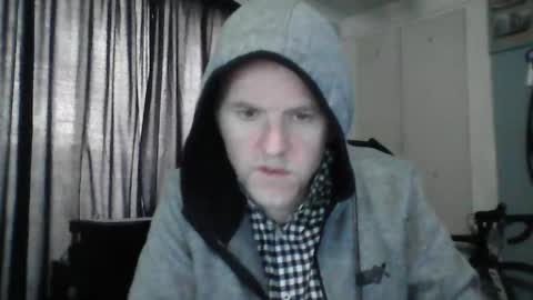 deanthejellybean online show from May 7, 9:53 am
