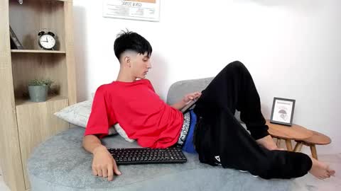 Snapshot of dear_jeycot chatting on September 27, 1:31 pm Jeycot online show from September 27, 1:31 pm