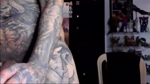 Snapshot of death_ink666 chatting on January 17, 6:58 pm online show from January 17, 6:58 pm