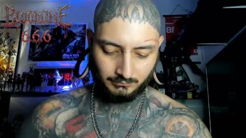    online show from April 27, 8:25 pm