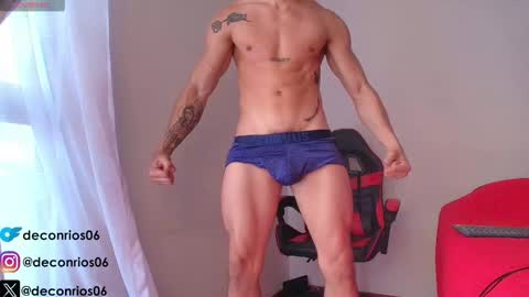 Snapshot of deconrios chatting on October 10, 1:38 pm Santiago online show from October 10, 1:38 pm
