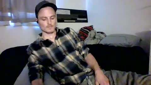 Dee4dayz online show from August 3, 9:21 pm