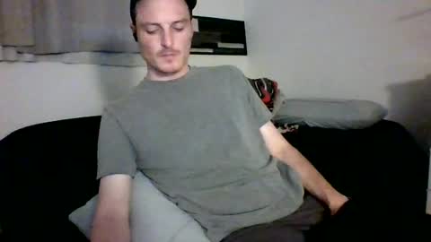 Dee4dayz online show from August 6, 1:22 am