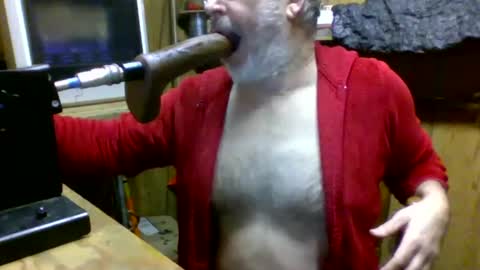 Snapshot of deepthroat227 chatting on January 24, 4:28 pm Deepthroat My Big Dildos online show from January 24, 4:28 pm