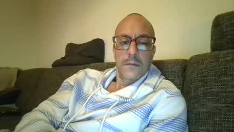 Snapshot of degrandis chatting on October 26, 4:31 pm Luka Magic online show from October 26, 4:31 pm