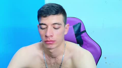 Snapshot of deiby_baby chatting on February 21, 1:44 am DEIBY online show from February 21, 1:44 am