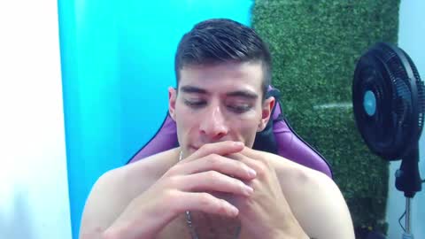 Snapshot of deiby_baby chatting on January 9, 9:05 pm DEIBY online show from January 9, 9:05 pm