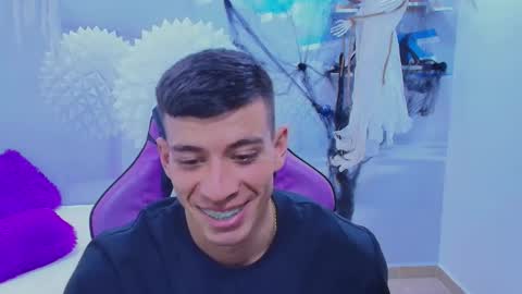 Snapshot of deiby_baby chatting on November 2, 2:38 am DEIBY online show from November 2, 2:38 am