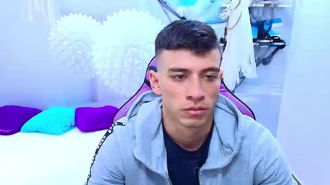 Snapshot of deiby_baby chatting on October 27, 6:54 pm DEIBY online show from October 27, 6:54 pm