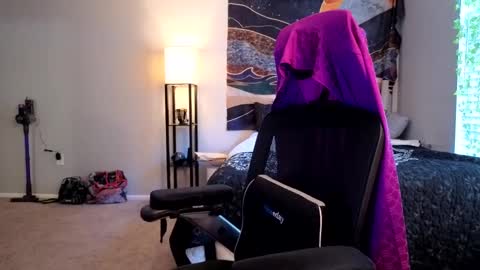 deimon_fox online show from September 25, 1:32 pm