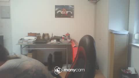 Snapshot of deinspielzeug87 chatting on January 26, 9:08 am deinspielzeug87 online show from January 26, 9:08 am