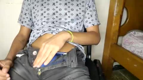 deivi_colins online show from December 16, 8:20 am