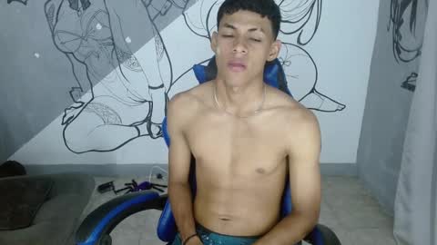 Snapshot of deivid_bigcock1 chatting on November 2, 12:15 am Deivid online show from November 2, 12:15 am