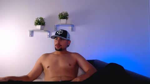  DEIVY  online show from April 12, 1:53 am