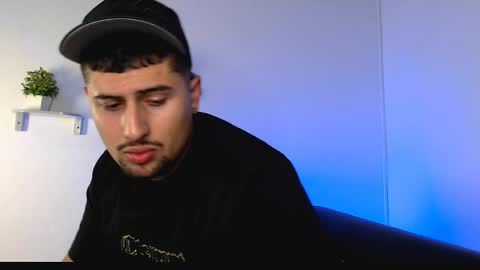  DEIVY  online show from April 22, 9:52 pm