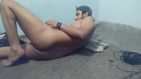 Snapshot of delhi_boy31 chatting on March 11, 9:34 am delhi_boy31 online show from March 11, 9:34 am