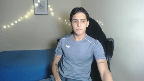 Snapshot of demeter_salviati chatting on March 9, 10:52 pm Demeter Salviati online show from March 9, 10:52 pm