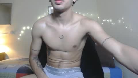Snapshot of demeter_salviati chatting on January 18, 2:29 am Demeter Salviati online show from January 18, 2:29 am