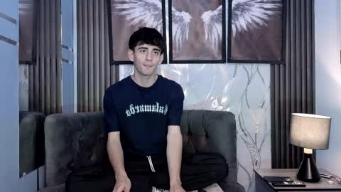 demian hot99 online show from May 12, 12:02 pm