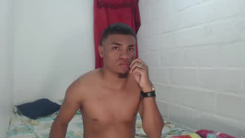 Snapshot of demol_latin chatting on February 21, 5:35 am MASTER DAV online show from February 21, 5:35 am
