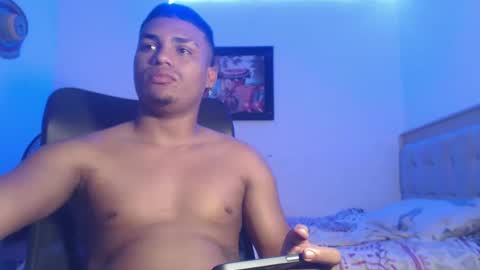 Snapshot of demol_latin chatting on September 13, 6:20 pm MASTER DAV online show from September 13, 6:20 pm
