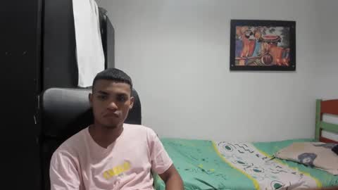 Snapshot of demol_latin chatting on December 11, 10:06 pm MASTER DAV online show from December 11, 10:06 pm