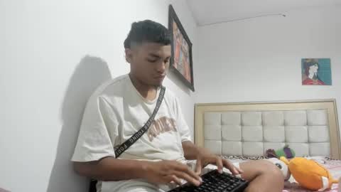Snapshot of demol_latin chatting on January 15, 2:24 pm MASTER DAV online show from January 15, 2:24 pm